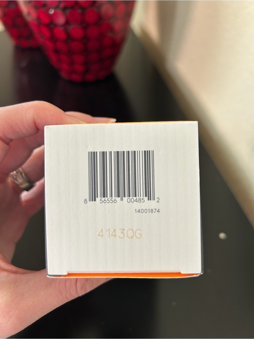 Drunk Elephant Beste No.9 Jelly Cleanser — White and Orange Packaging - Picture 11 of 17